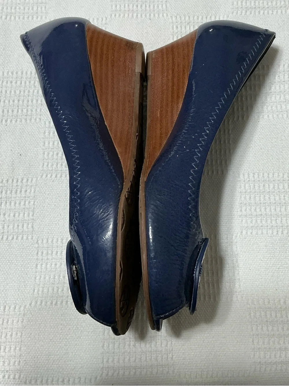 Tory Burch Blue Patent Leather Peep Toe Wedges Pumps Size 7